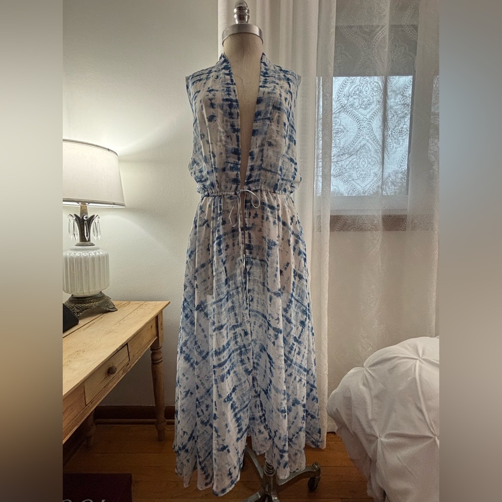 LuLaRoe "Breezy" Swimsuit Coverup, White and Blue Tie-Dye, POCKETS! M, NWT